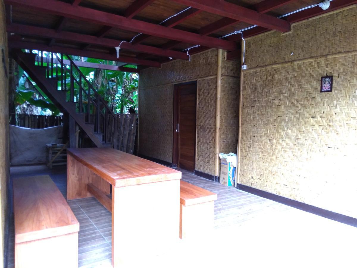 Hotel Lima Bintang Gili Trawangan Exteriér fotografie
