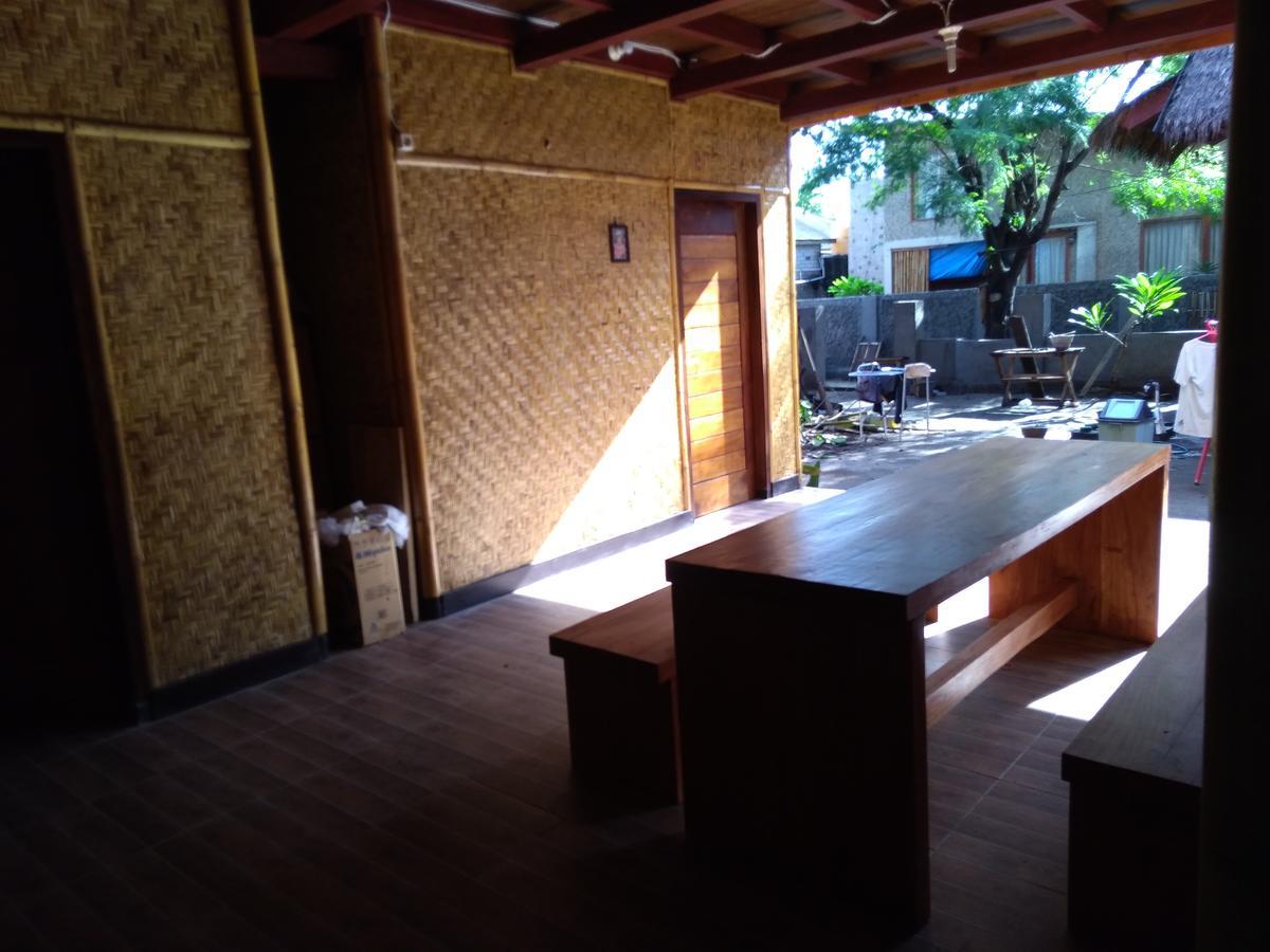 Hotel Lima Bintang Gili Trawangan Exteriér fotografie