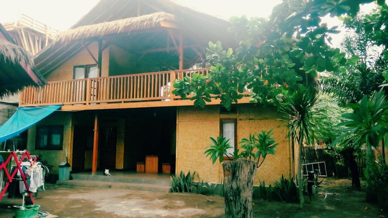 Hotel Lima Bintang Gili Trawangan Exteriér fotografie
